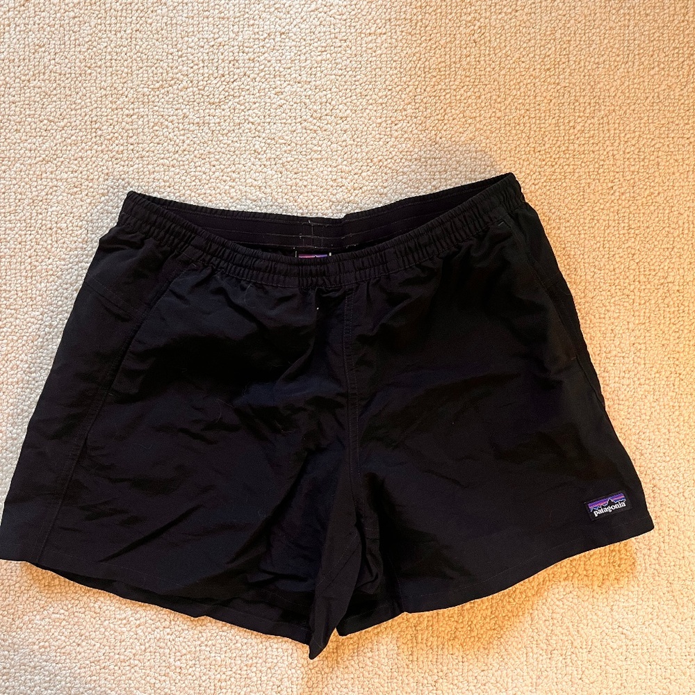 Patagonia Barely Baggies Shorts, Size M, Black